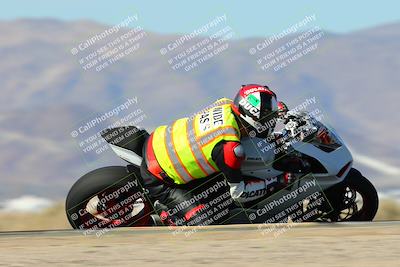 media/Feb-03-2024-SoCal Trackdays (Sat) [[767c60a41c]]/6- Turn 16 Inside Speed Pans (11am)/